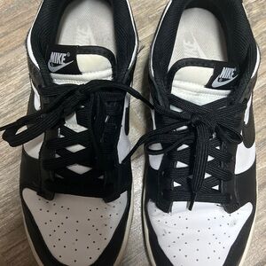 Nike 8.5  Dunk Low Black and White Sneakers